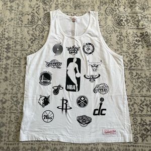 Mens Mitchell & Ness NBA tank